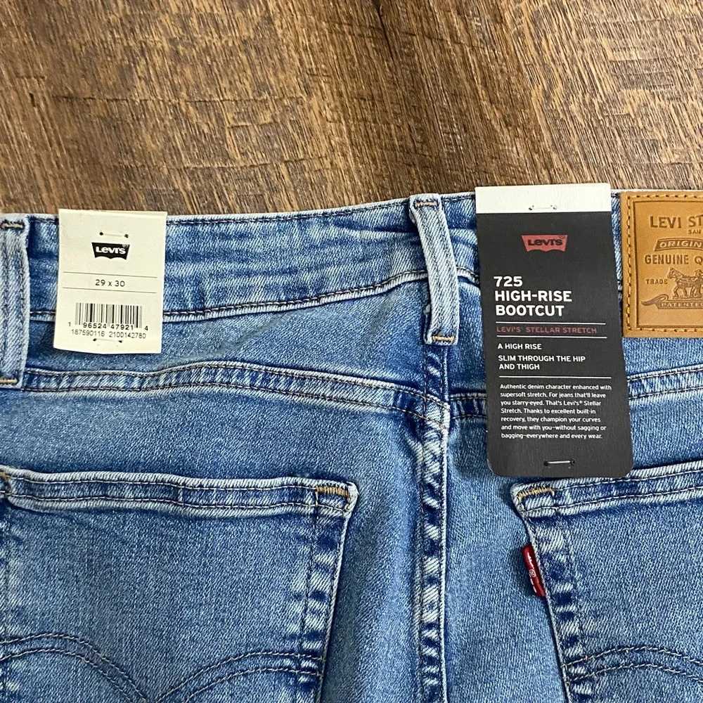 NWT LEVI’S PREMIUM 725 - Picture 14 of 16